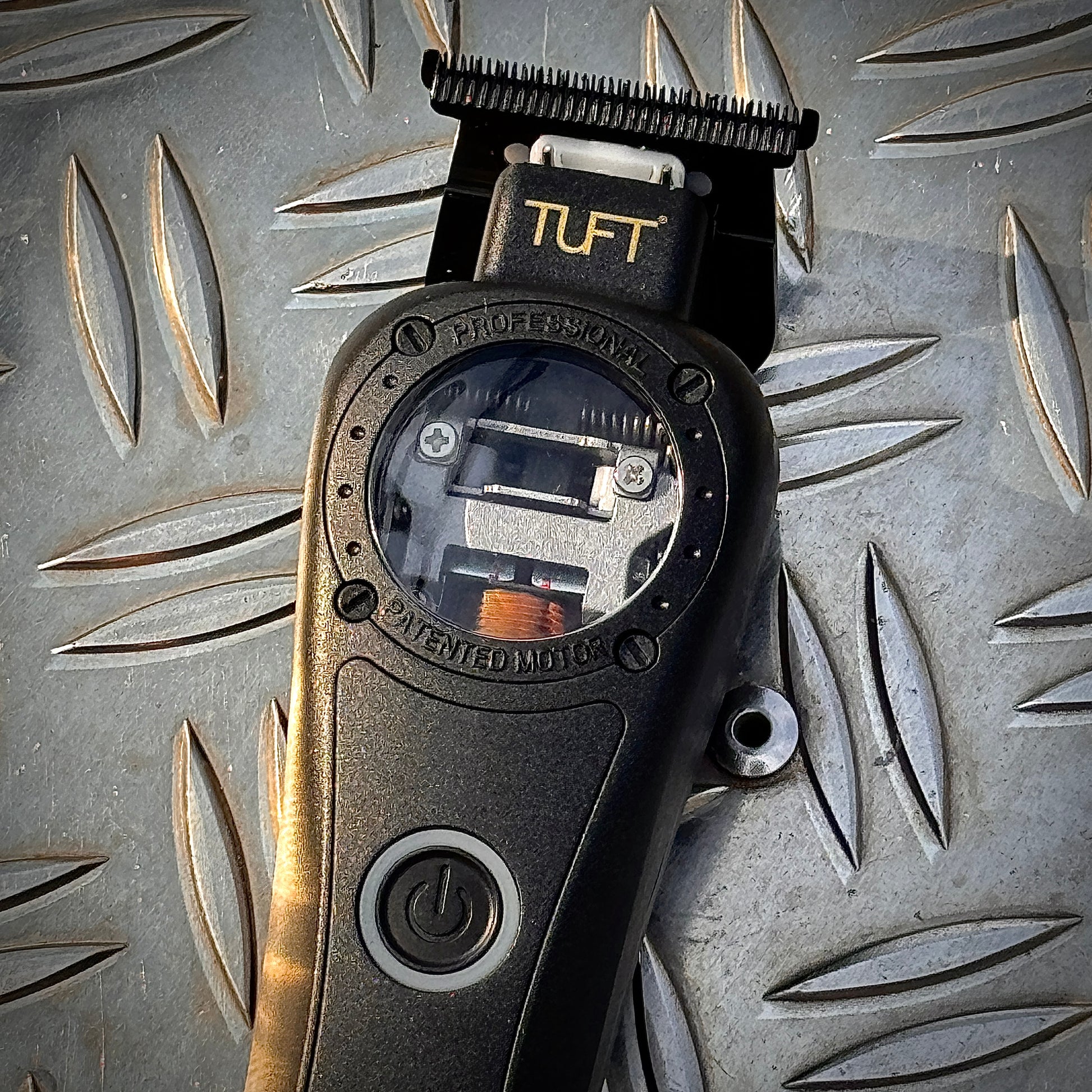 Tuft Splendid Vector Motor Cordless Trimmer image 3